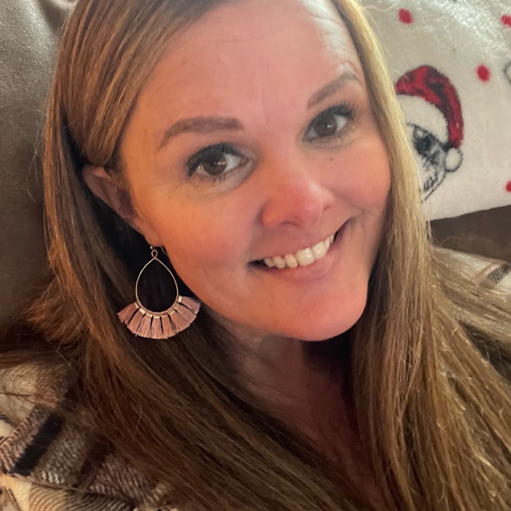 Meet your Posher, Julie